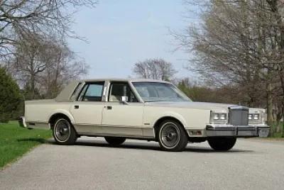 1982 Lincoln Town Car