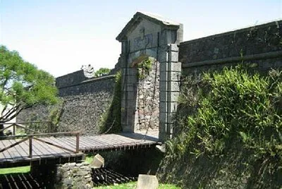 Puerta de La Ciudadela - Colonia del Sacramentoo