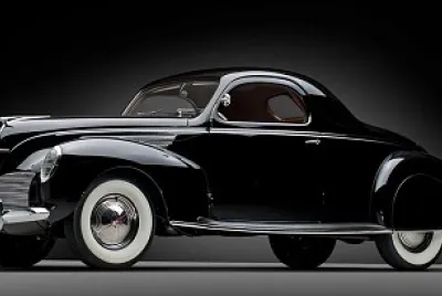 1938 Lincoln Zephyr Coupe