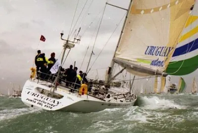 Velero Uruguay Natural