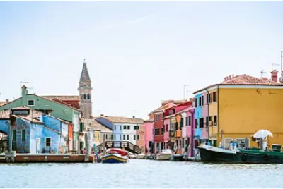 Burano Italie ombres sur le canal