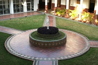 Patio del colegio