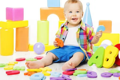 JUGANDO LETRAS