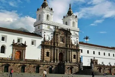 Fiestas de Quito jigsaw puzzle