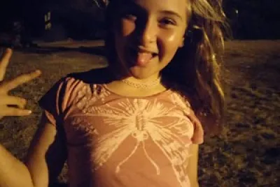 ××™×”