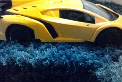 este es un auto llamado veneno
