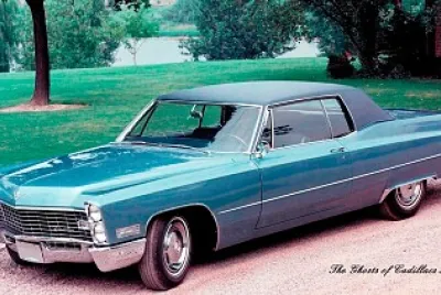 1967 Cadillac Coupe deVille_