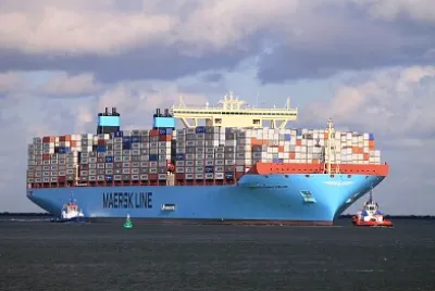 Cargo Ship 4