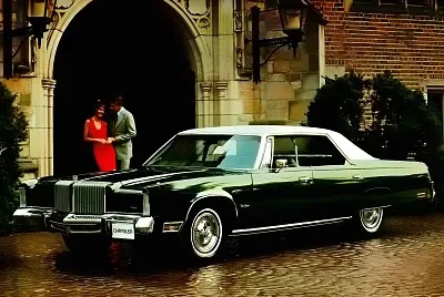 1977 Chrysler New Yorker Brougham Hardtop_
