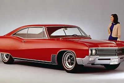 1967 Buick Wildcat 2-door Hardtop.