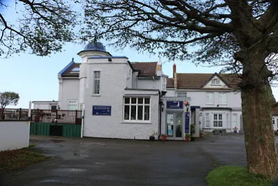 The Lightroom Inn, Folkestone, U.K. jigsaw puzzle