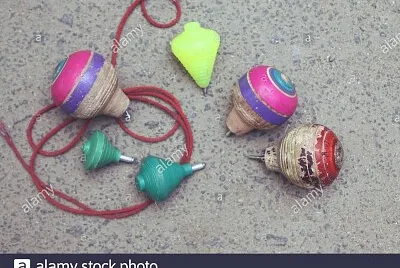 פאזל של Classic wooden spinning top toy with string