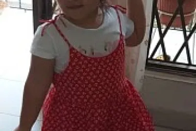 Lucy_posando