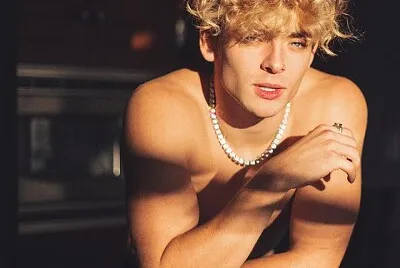 Josh Beauchamp - 14
