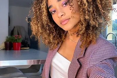 MÃ©lanie Thomas - 17
