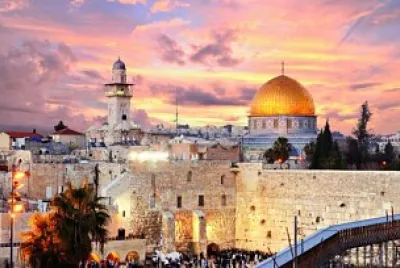 ×™×¨×•×©×œ×™× jigsaw puzzle