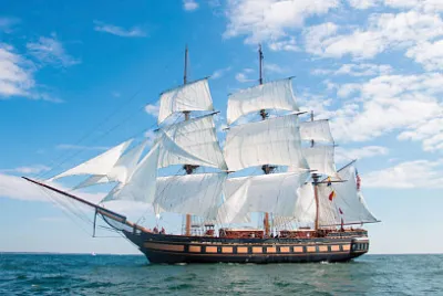 SSV Oliver Hazard Perry 01