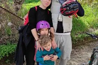 ×‘×¨×™