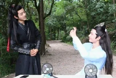 Xiao Zhan / Wang Yibo jigsaw puzzle