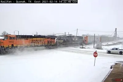 BNSF-6652   NS-1100 at Quanan,TX/USA
