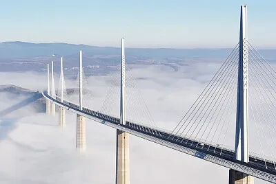 Viaduc de Millau, Aveyron