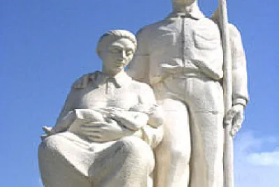 MONUMENTO AL JIBARO