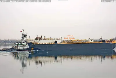 Tug New York ,, barge  "Double Skin-509A "