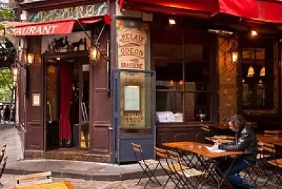 Paris Cafe