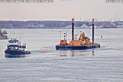 פאזל של tug  "Champion " pulling spud-barge barge Kokosing-1