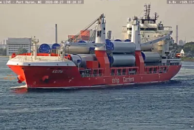  "saltie " heavy lift ship Keith transporting wind t