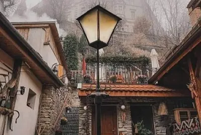 Eu