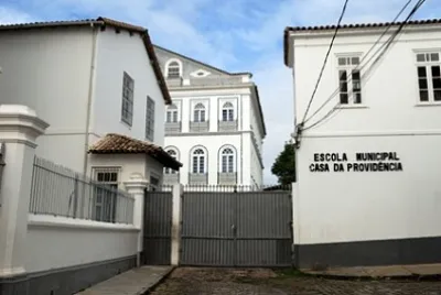 Escola jigsaw puzzle