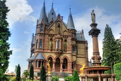 Cathedral jigsaw puzzle