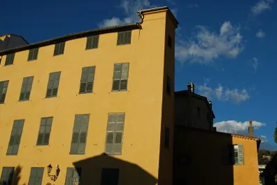 Immeuble Grasse (France) jigsaw puzzle