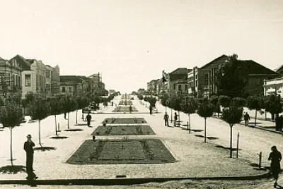 פאזל של Av. Maurício Cardoso na década de 30.