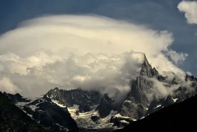 Chamonix-Tempête dans la Face Nord des Drus jigsaw puzzle