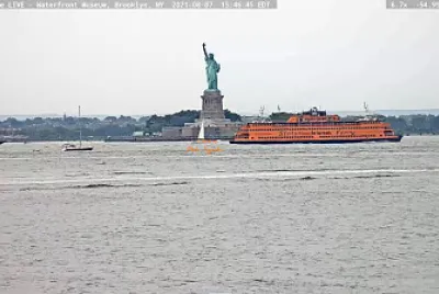 Staten Island Ferry at Statue of Liberty Aug 07 20
