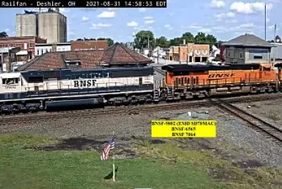 BNSF9802, 6565, 7064 at Deshler,OH/USA