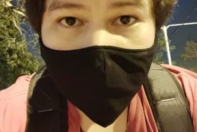 :3