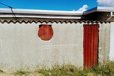 OLD HOUSE