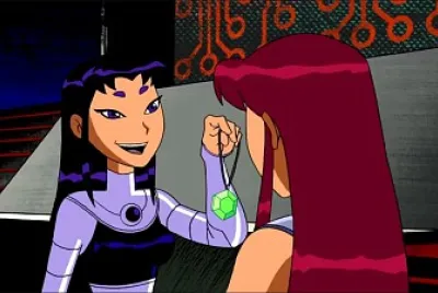 blakfire le regala un collar a starfire los jovenes titanes