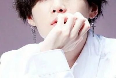 SUGA