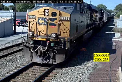 CSX-5325   CSX-255 passing Princeton,ILL/USA