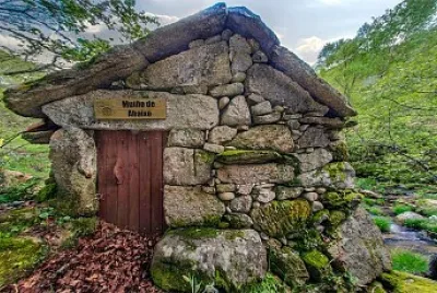 Molino de Abaixo-Fornelo de Montes(PO)