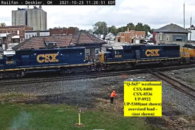 CSX-8400, CSX-8536, UP-8922 westbound at Deshler,O
