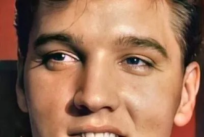 YOUNG ELVIS