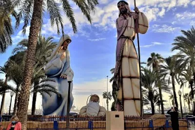 alicante-belen gigante jigsaw puzzle