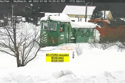 BN-972502 snowplow BNSF-6662 BNSF-9209 Sky (2)