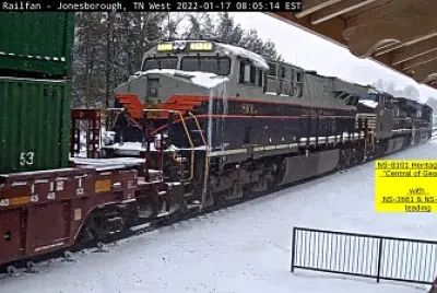 NS-8101 (hu  "Central of Georgia   "), lead by NS-3661, NS-4326 in the