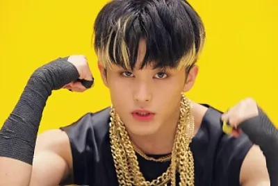 Mark Lee Kick it jigsaw puzzle